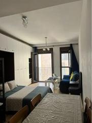 Location Studio à Casco Antiguo - Sta. Cruz - Ayuntamiento. Alquiler de lindo estudio reformado zona casco historico