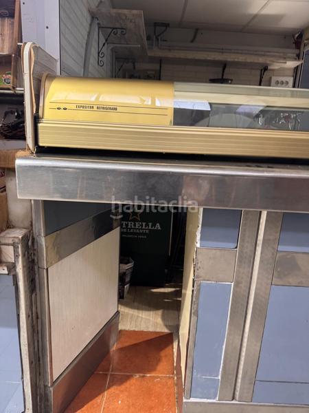 Foto 37ea54bc-02f2-41f8-83e9-475762411757. Traspaso local comercial traspaso de local comercial con actividad cafetería que hace esquina dentro del mercado de Benalúa en Alicante