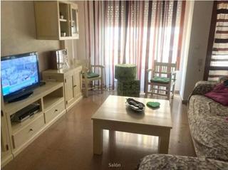 Affitto Appartamento in Ensanche-Diputación. Alquiler de amplia vivienda zona centro de alicante con trastero