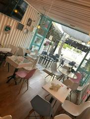 Umzug Geschäftsraum in Cabo de las Huertas. Traspaso de lindo y encantador local comercial con actividad caf