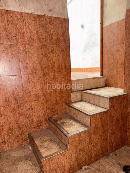 Foto 123cc0a2-339d-48ba-a2a2-f191217a7893. Lloguer local comercial a Campoamor Alicante