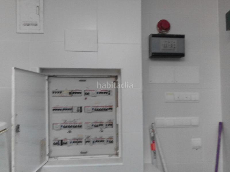 Foto 40c4ed41-cf2c-4d74-8210-df22c214618f. Local comercial a Ensanche-Diputación Alicante