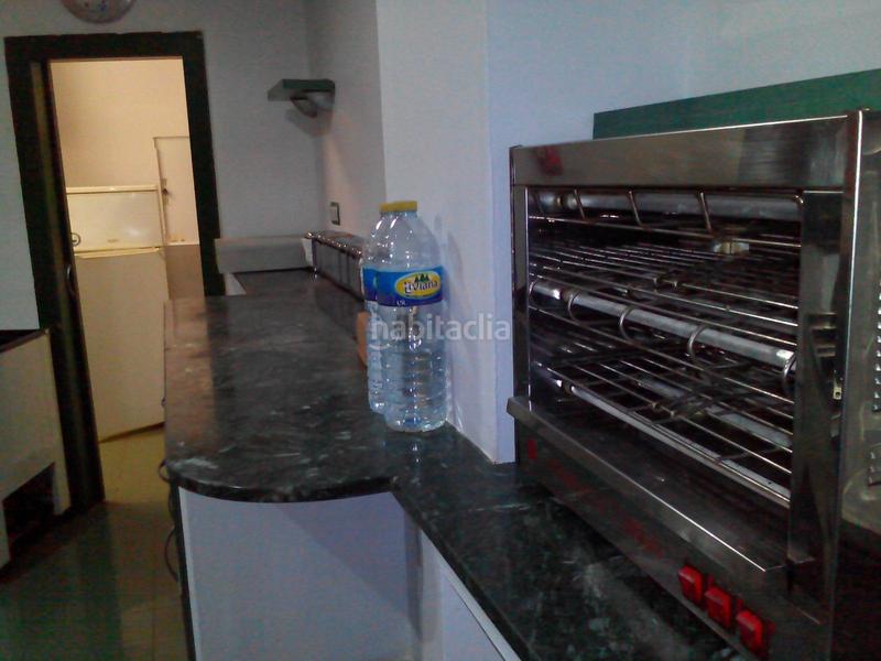 Foto 8cb575f6-34c6-4ee2-8459-31151568d455. Local comercial a Ensanche-Diputación Alicante