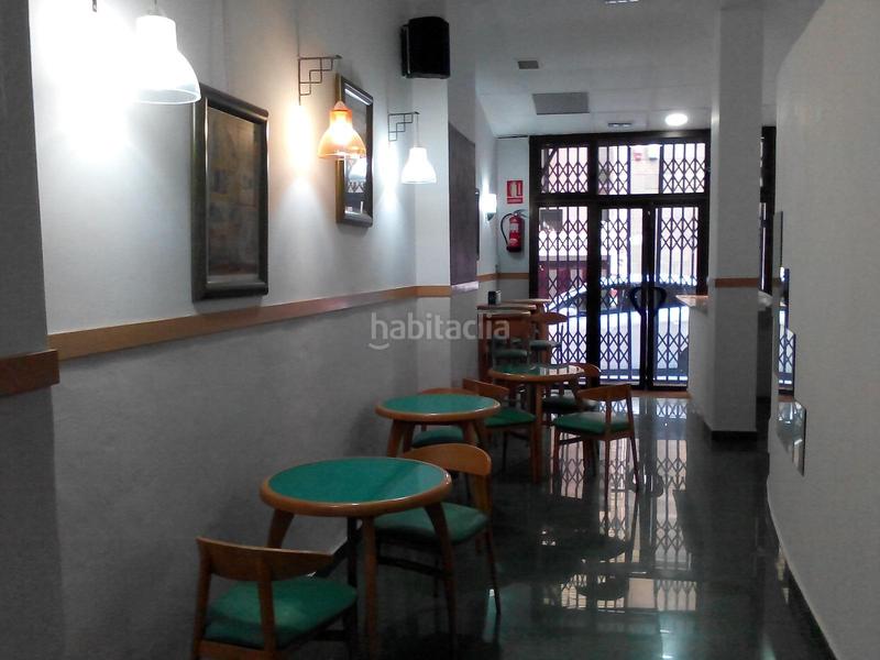 Foto f880cfb6-aa8e-457c-aef0-2301592b01e3. Local comercial a Ensanche-Diputación Alicante