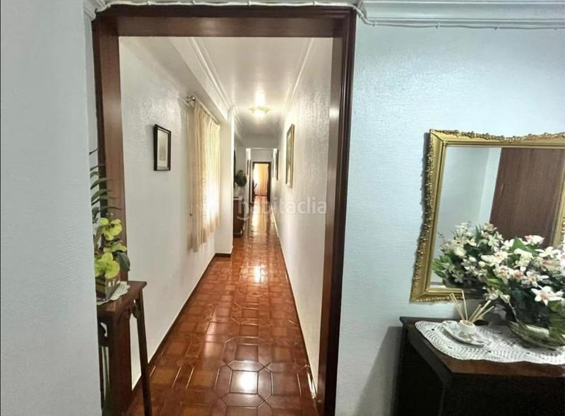 Foto d438ddee-0d96-40a0-a3ab-39379698b99e. Pis amb calefacció a Altozano - Conde Lumiares Alicante