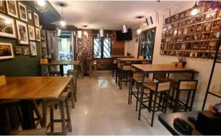 Pas-de-porte Local commercial à Casco Antiguo - Sta. Cruz - Ayuntamiento. Traspaso de excelente local comercial zona casco antiguo terraza