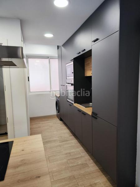 Foto 3b1431ed-cc2f-4ffd-949c-e6f6bd138c32. Affitto appartamento con riscaldamento in Campello Playa Campello (el)