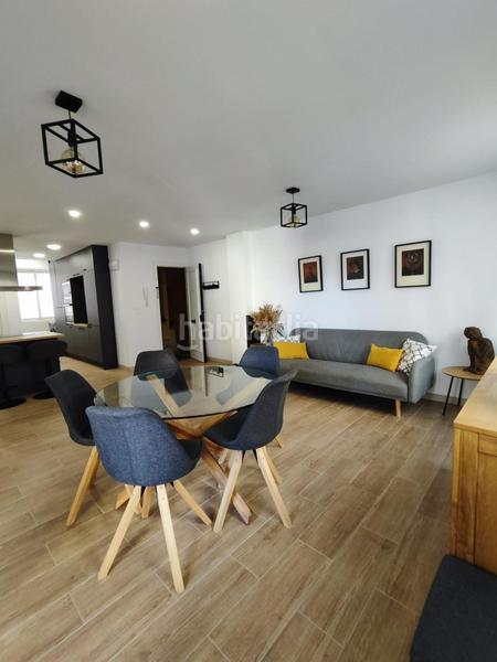 Foto cf122dec-9f36-4826-98da-77ab2263c6df. Lloguer pis amb calefacció a Campello Playa Campello (el)