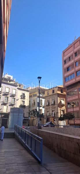 Foto f092ee1f-7e8e-4ce3-90e7-e1f2ff3bc470. Apartamento venta de estupenda vivienda en plaza san cristobal en Alicante