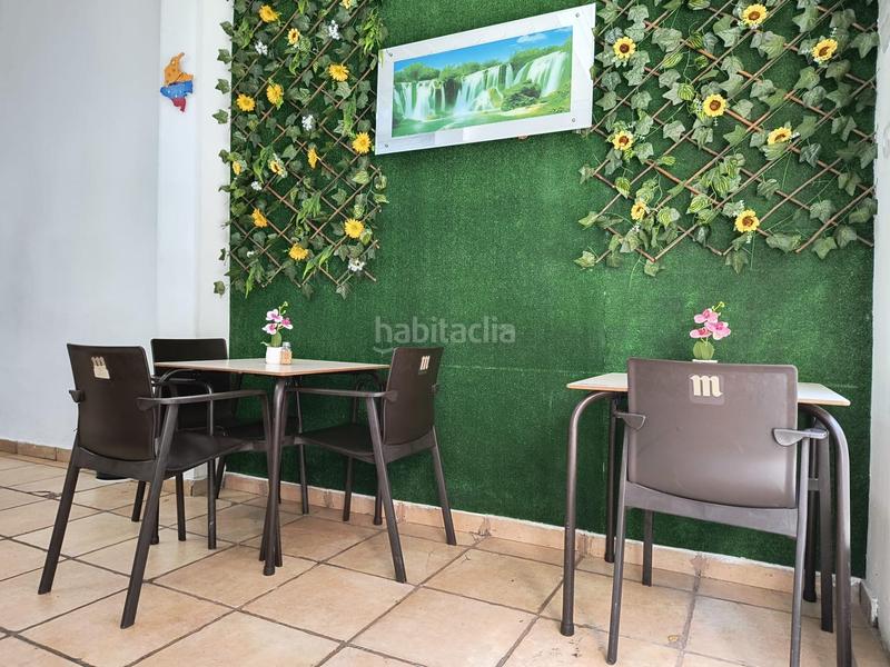 Foto 405cedcd-bfb7-4d6d-b751-570fea15a01e. Alquiler local comercial se traspasa local con permiso de cafetería, bar y restaurante en Alicante