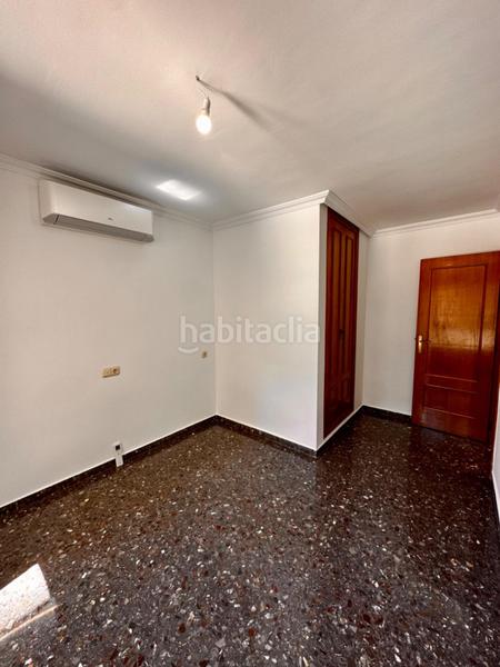 Foto 23b6f000-6154-41c8-8de3-ff8b1a0ba68a. Lloguer pis amb calefacció piscina a Ensanche-Diputación Alicante