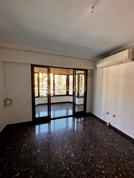 Foto 0d39a488-4d37-4eaf-a1fc-3bd92843e0b8. Rent flat with heating pool in Ensanche-Diputación Alicante