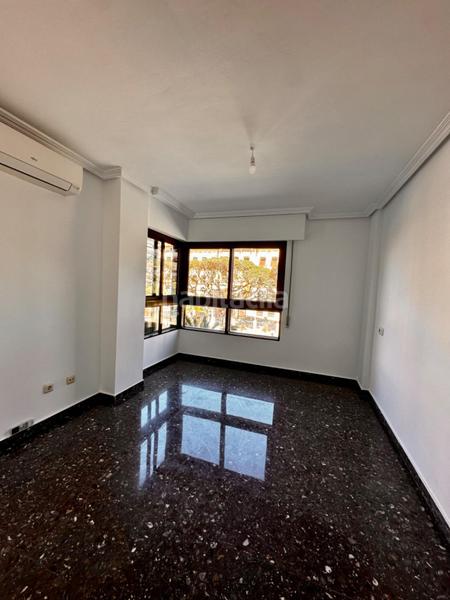 Foto 8ca41385-226a-4697-9bab-a6eb5432470d. Rent flat with heating pool in Ensanche-Diputación Alicante