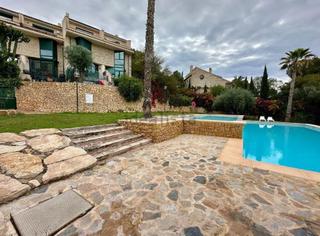 Location Maison à Salafranca-Lloixa. Alquiler de maravilloso bungalow de 4 plantas zona san juan