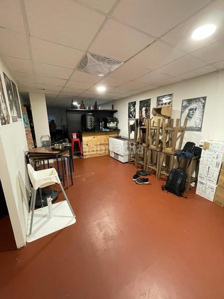 Foto b2f9fb6f-0ce1-4a50-bafe-12076ea15ccd. Location local commercial dans Casco Antiguo - Sta. Cruz - Ayuntamiento Alicante