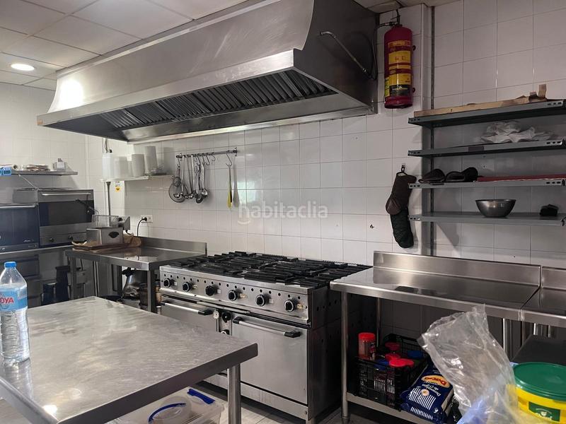 Foto 072aa8f5-93c1-420d-a037-bdb6fc39507d. Traspaso local comercial traspaso de local comercial en pleno funcionamiento zona playa de san juan en Alicante