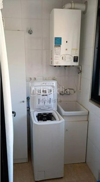 Foto d7767fda-c923-4c0a-b29e-84552e15cb4b. Lloguer pis amb calefacció piscina a San Blas Alicante