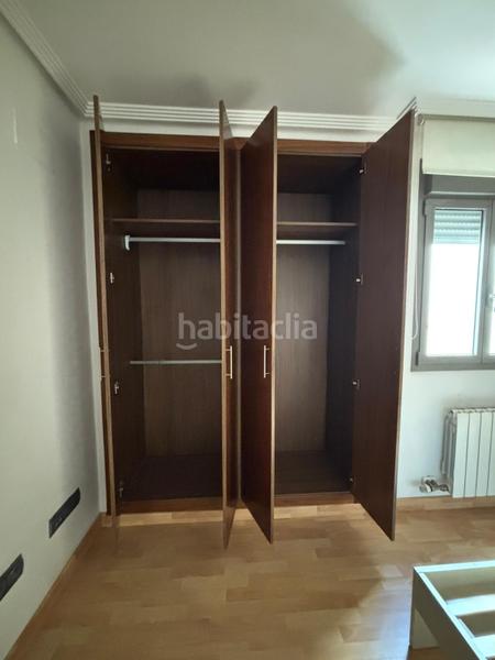 Foto 3725c531-cd77-4043-9fd5-2363a358c98a. Alquiler piso alquiler de excelente vivienda de 4 dormitorios zona centro en Alicante