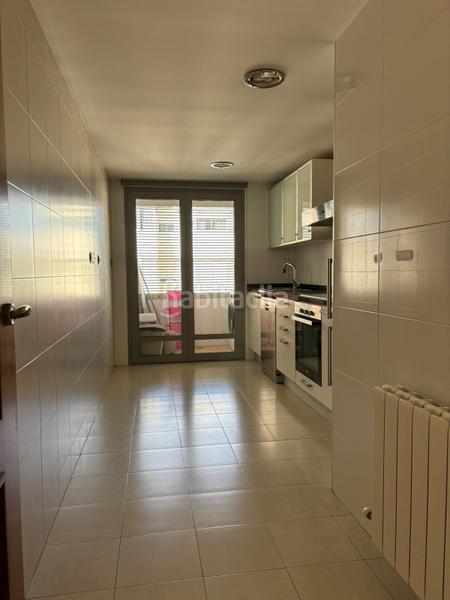 Foto 6bb7290a-7da4-4d76-8ffe-6f7e5cac78cc. Alquiler piso alquiler de excelente vivienda de 4 dormitorios zona centro en Alicante