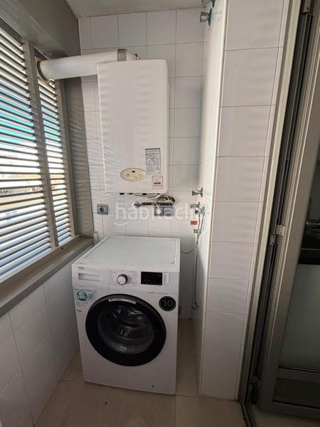 Foto 79ef80bb-d202-48f8-ad12-ffe37cf925c6. Lloguer pis amb calefacció a Ensanche-Diputación Alicante