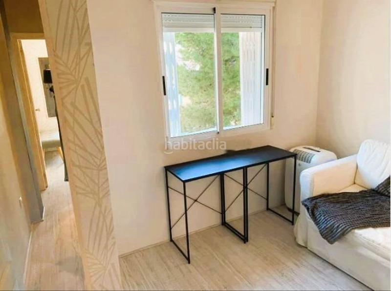 Foto ca79dcf6-ab1e-4f3d-8fa2-bb3a3cbef2f3. Duplex avec parking piscine dans Los Arenales del Sol Elche / Elx