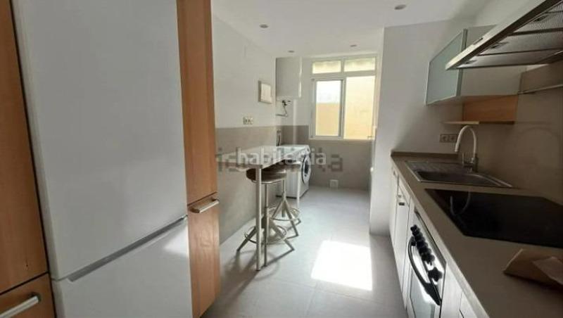 Foto 0976ea93-0fdc-46c4-8c34-7817f7485fe9. Alquiler piso alquiler de estupenda vivienda en zona centro con vistas despejadas en Alicante