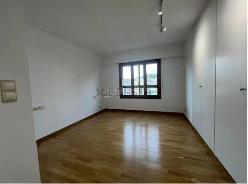 Foto 32e62149-c422-426a-a4d0-acc8d093d7ab. Alquiler piso alquiler de estupenda vivienda en zona centro con vistas despejadas en Alicante