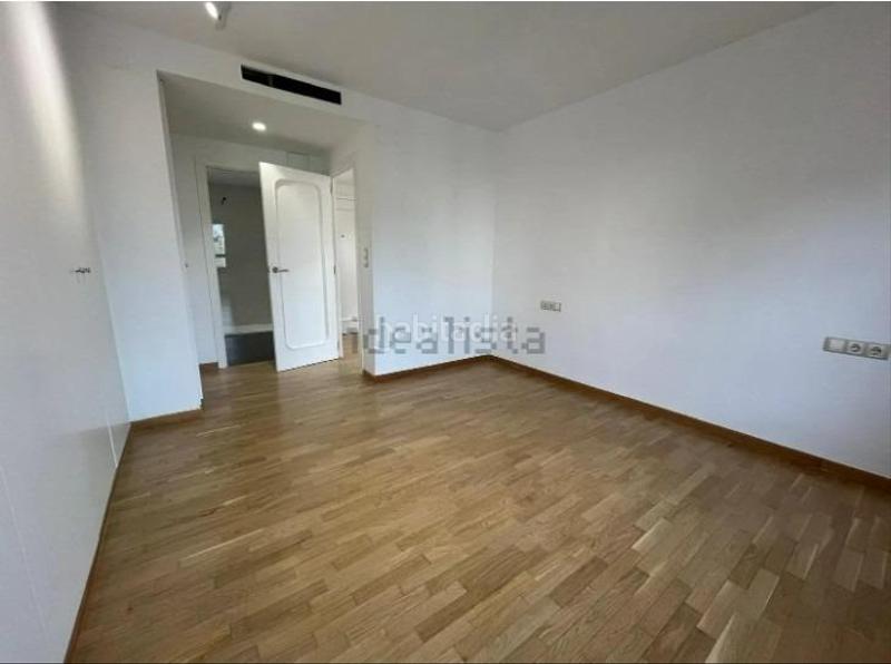 Foto 4b01f54d-db19-4563-9632-26d50c9cff84. Rent flat with heating in Barrio del Centro Alicante