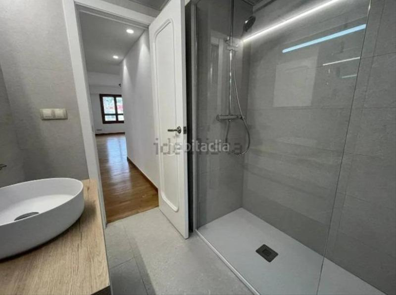 Foto be8e089b-2b02-46ae-8a7d-add2b56ee8fb. Rent flat with heating in Barrio del Centro Alicante