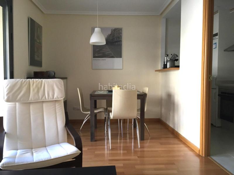 Foto c9ac7681-ffe9-443e-b74c-0fc2c2ebc732. Location appartement avec chauffage parking piscine dans Alicante