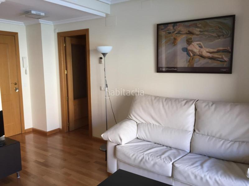 Foto cbc459db-84a7-472c-9770-e3327692c570. Rent flat with heating parking pool in Paus - Polígono San Blas Alicante