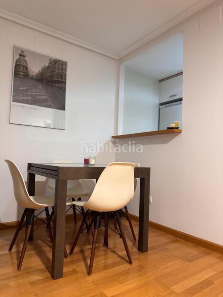 Foto 7dcb1869-4c06-45ac-b31f-3d61362a29ea. Rent flat with heating parking pool in Paus - Polígono San Blas Alicante