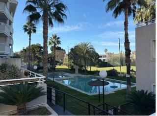 Location Appartement à Alicante Golf. Alquiler de vivienda zona alicante golf en urbanización, cuenta