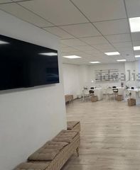Local Comercial a Ensanche-Diputación