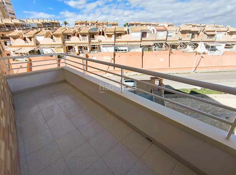 Foto accc0d57-e371-442e-8e8d-fc7fe0d8b4e0. Apartament amb aparcament a Los Arenales del Sol Elche / Elx