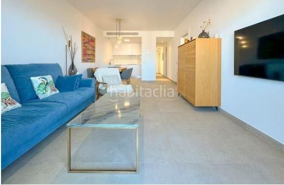 Foto 605d4315-0ba5-42d6-92d2-e8781326723f. Apartament amb aparcament piscina a Monte y Mar Santa Pola