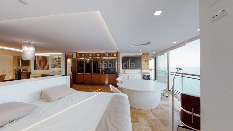 Foto 447cdef5-57bc-466c-b92f-b2db25627b44. Pis a Albufereta Alicante