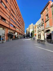Local Comercial a Casco Antiguo - Sta. Cruz - Ayuntamiento