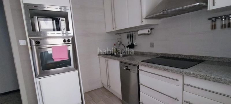 Foto e15b97f1-2caa-4a8b-801c-b28c3723d6f1. Pis a Carolinas Bajas Alicante