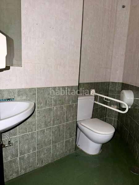 Foto f2e152a4-8e92-41d3-9b48-f0589056c634. Local comercial a Ensanche-Diputación Alicante