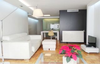 Loft a Ensanche-Diputación
