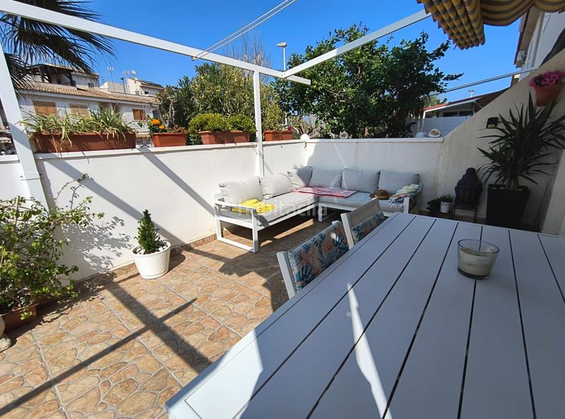 Foto 2a552635-372c-4eb6-9bb4-aa594fcb7a7c. Casa amb aparcament piscina a Monte Faro-Altomar II Santa Pola