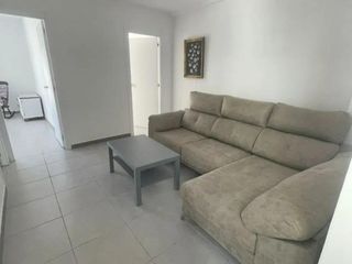 Location Appartement à Santo Domingo. Alquiler de vivienda de 3 dormitorios zona santo domingo  1º no