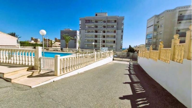 Foto 98a5cb65-90ac-4821-919d-a21dfd0b2b31. Apartament amb aparcament piscina a Los Arenales del Sol Elche / Elx
