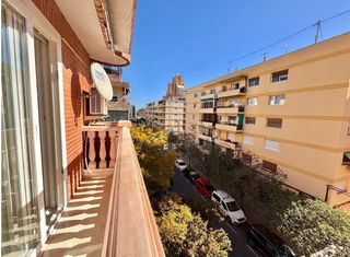 Lloguer Pis a Pla de Bon Repós. Alquiler de excelente vivienda de 3 dormitorios zona pla del bon