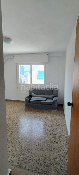 Foto 4cd59e8b-e0d9-4ab3-bb98-9bd5f0e82c7e. Àtic amb aparcament a Campello Playa Campello (el)
