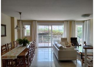 Rent Towny house in Almajada-Ravel. Alquiler excelente chalet adosado zona almajadaravel mutxamel