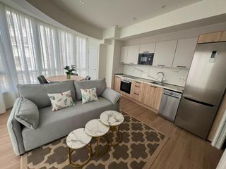 Location Appartement à Barrio del Centro. Alquiler de maravillosa vivienda con reforma y muebles a estrena