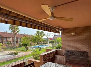Lloguer Casa adossada a Ciudad Jardín. Alquiler de estupendo chalet adosado de 4 plantas zona ciudad ja