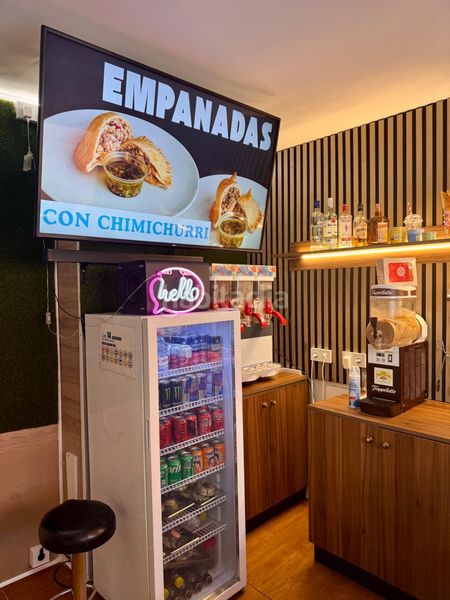 Foto 30d589e1-a8f3-4e55-90f0-3fa45686a353. Lloguer local comercial a Barrio del Centro Alicante